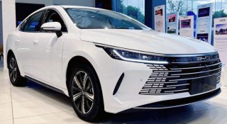 BYD Seal 5 giảm còn 626 triệu đồng tại đại lý, tăng sức cạnh tranh Mazda3 và Kia K3
